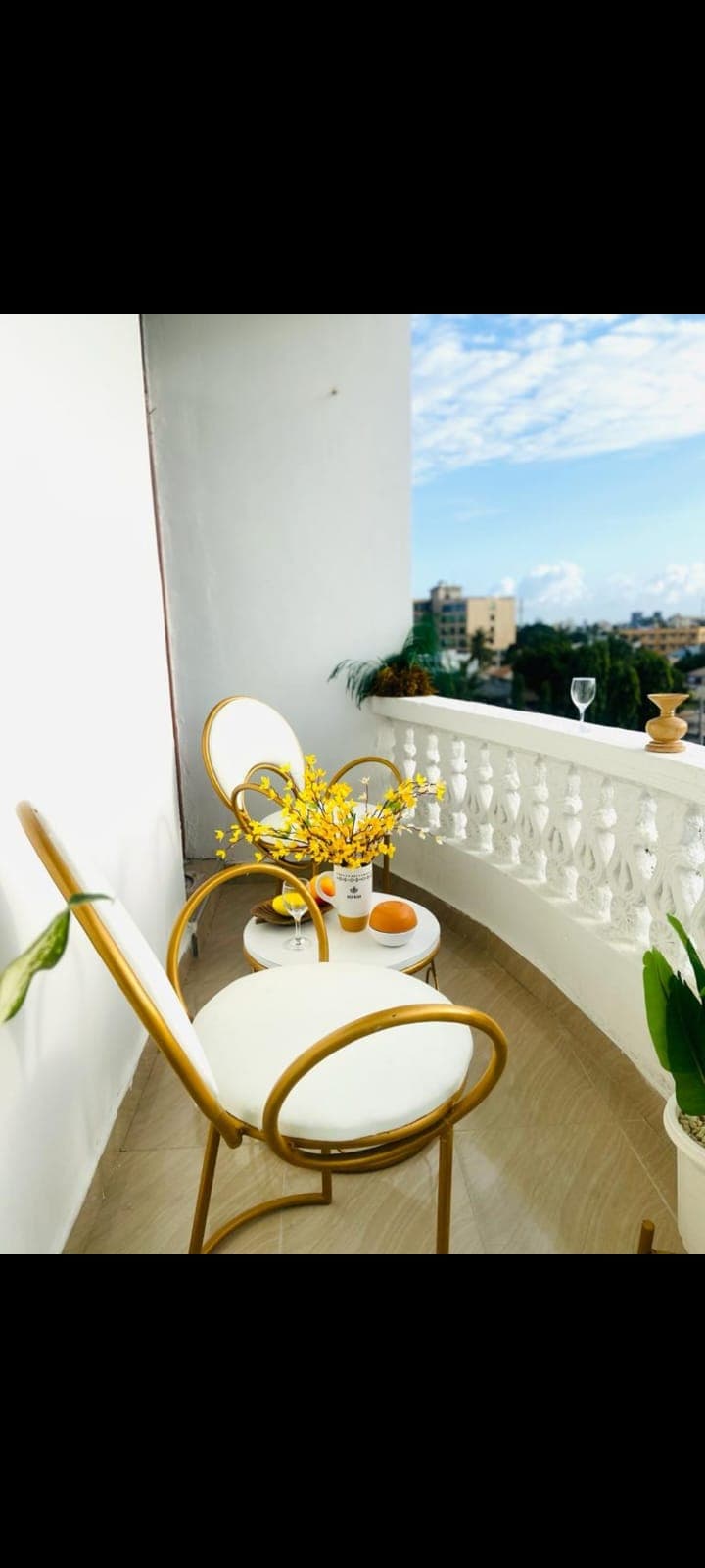 1 Bedroom Apt in Tudor